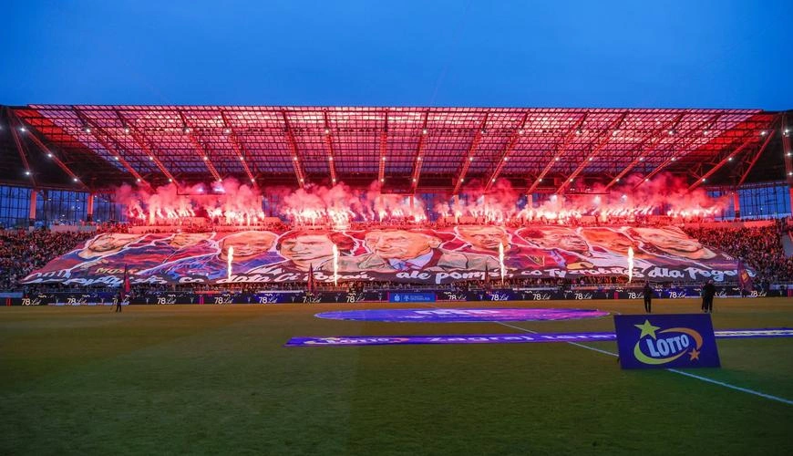 8705000400882632ea7378ecc2cf2b5273d6ea