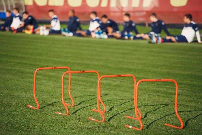 870500201014-171149-36-66trening_0002