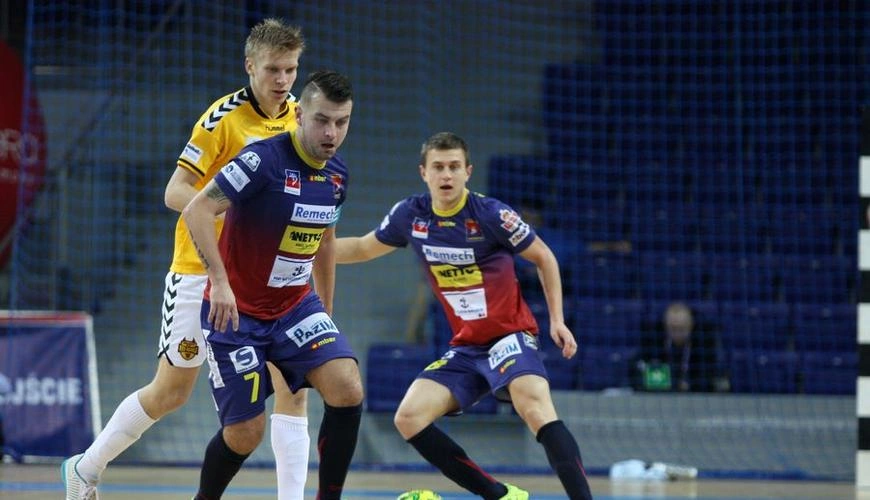 870500113_Pogon04_RedDevils_16-11-2014