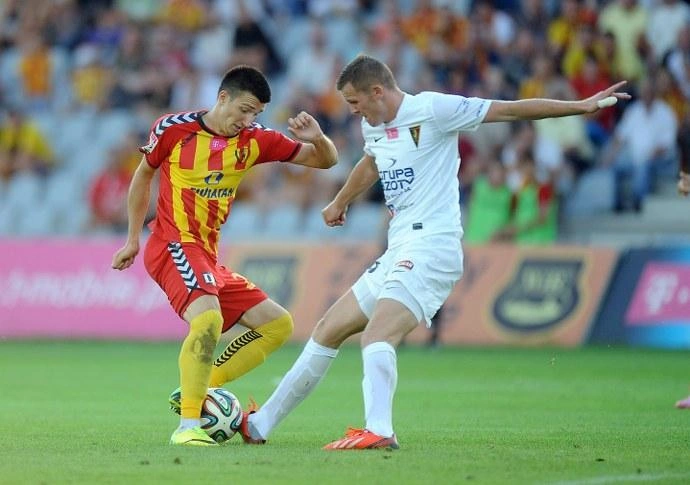 8705001154759-rogalski-uratowal-p_690x485