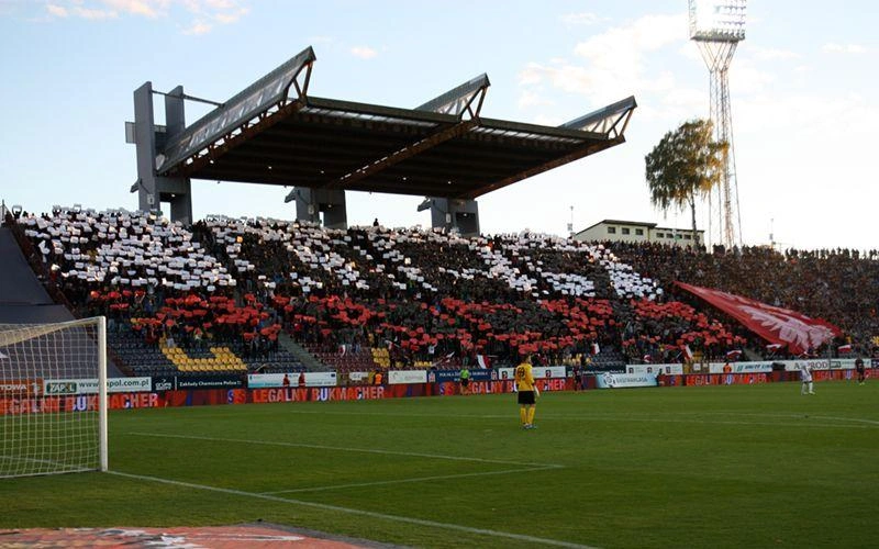 870500290915-172006-110-25_Pogon_Jagiellonia_2015-09-28