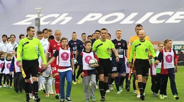 870500Przybyl_ofi