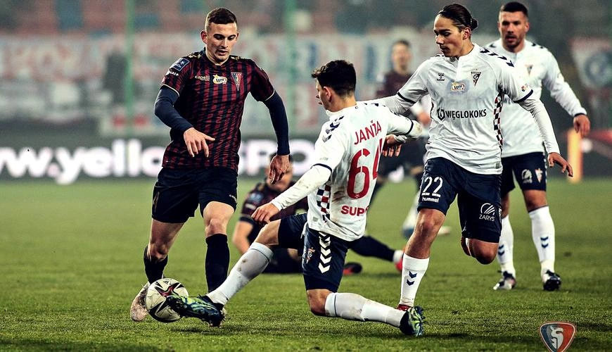 870500b92a95677d78ef90c591779307521a42