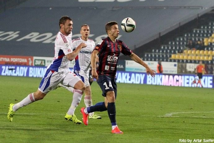 87050064_Pogon_GornikZabrze_2015-10-30_690x461