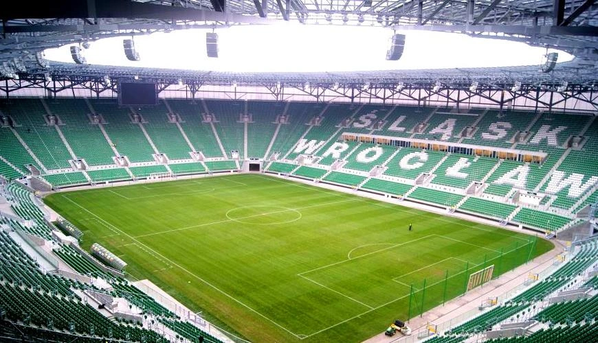 870500Stadion_Wroclaw_2011-11-18