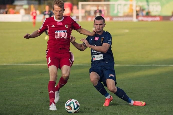 870500Piast_690x460