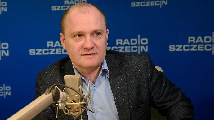 870500krzystek_radio_690x388